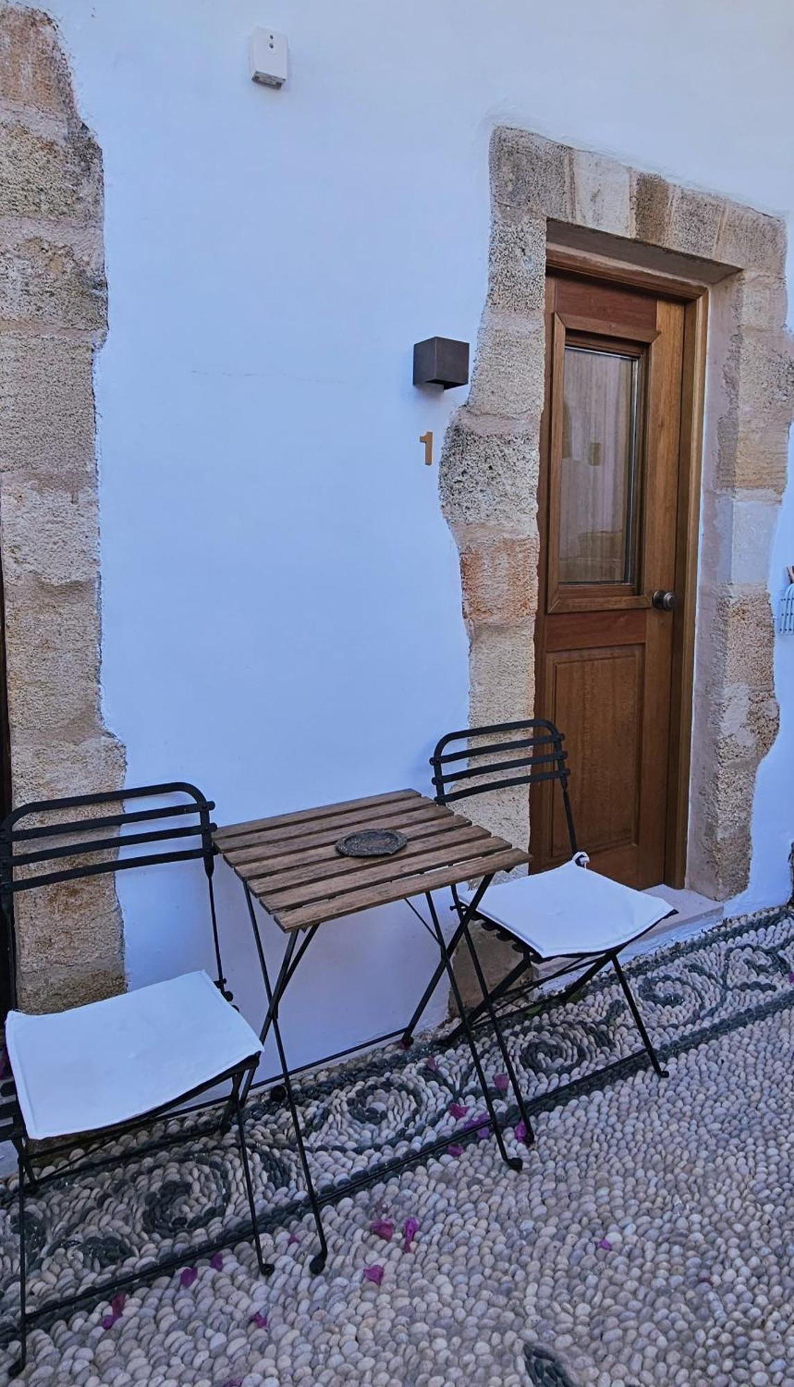 Villa Aphrodite Lindos Suites Екстер'єр фото